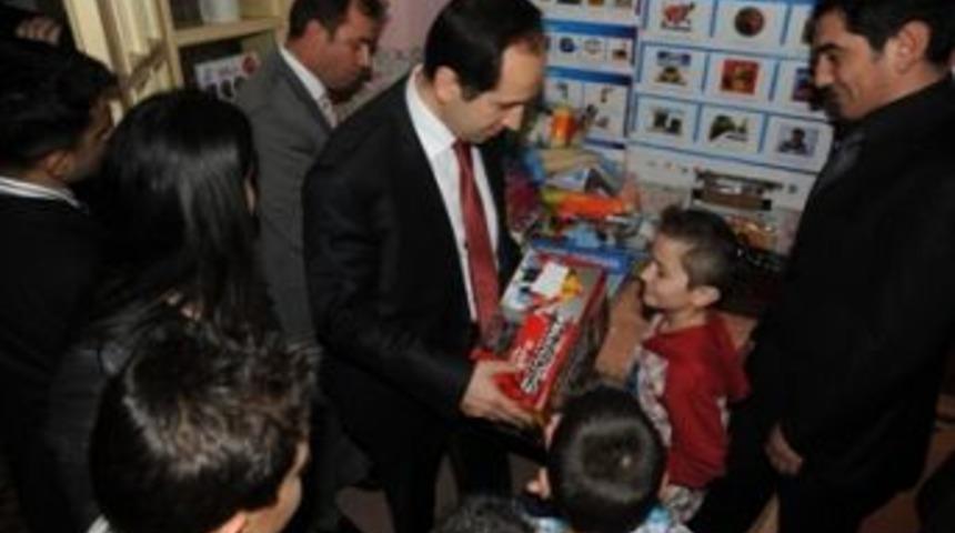 Vali Kalkan&rsquo;dan İl&ccedil;elere Bayram ziyareti