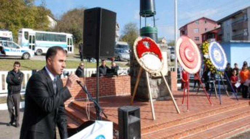 Taşk&ouml;m&uuml;r&uuml;n&uuml; bulan Uzunmehmet anıldı