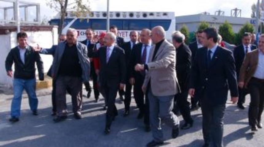 Kılı&ccedil;daroğlu'na taksiciden 'Ni&ccedil;in oy kullanmadın?' sitemi