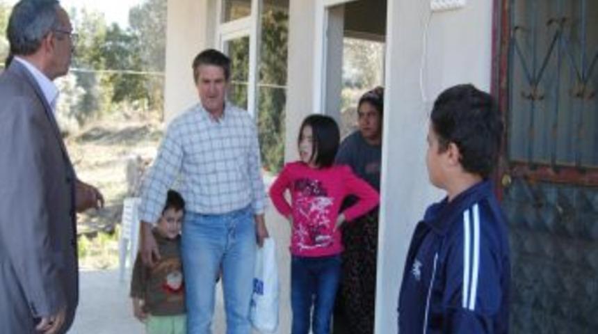 Can Yunuslar Derneği, 30 aileye kurban eti dağıttı