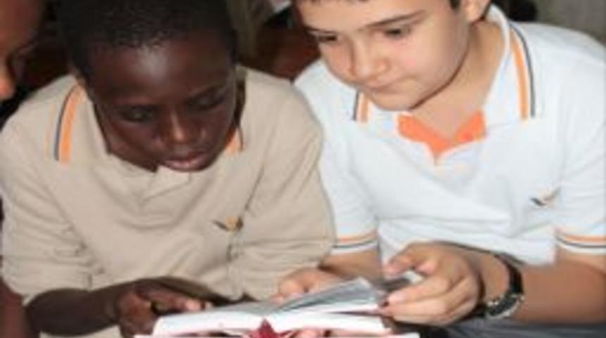 Ugandalı &ouml;ğrenciler T&uuml;rk&ccedil;e &ouml;ğreniyor