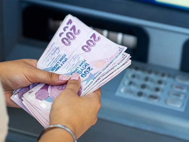 Asgari &uuml;cret i&ccedil;in masadaki 5 senaryo: İşte maaştaki artış