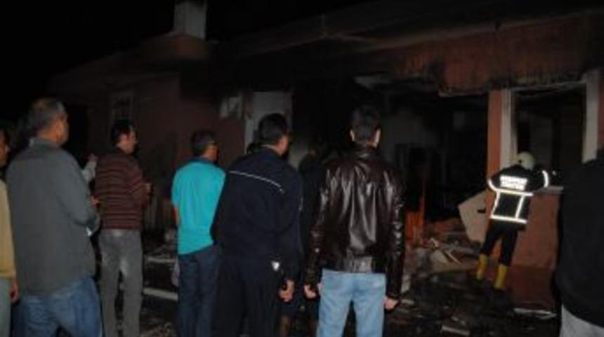 Manavgat'ta taş ocağında meydana gelen patlamada bir kişi yaralandı