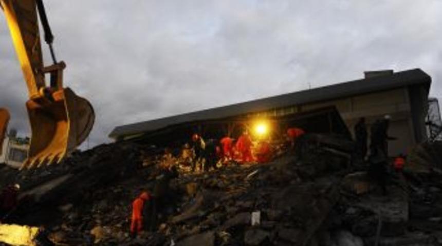 bayram otel yıkıldı