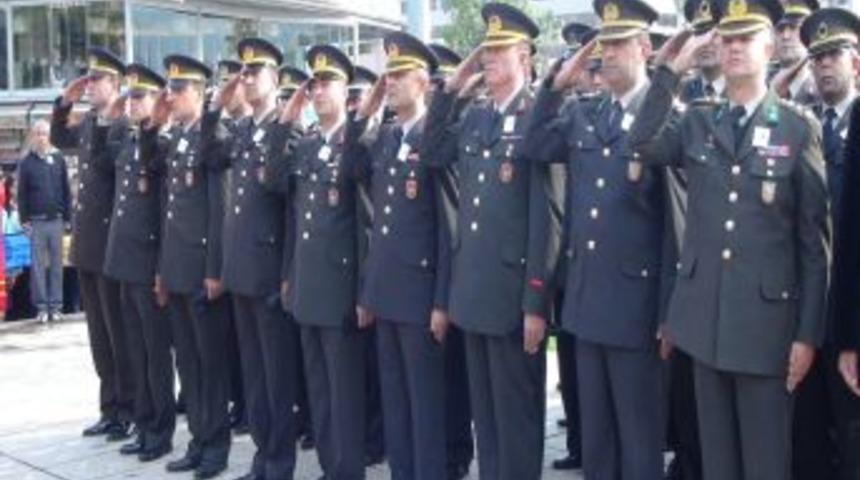 Vali Lekesiz: &Uuml;lke olarak daima ileriye bakıyoruz