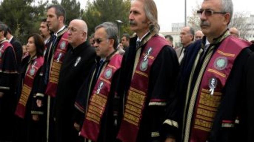 Atat&uuml;rk, Uludağ &Uuml;niversitesi'nde anıldı