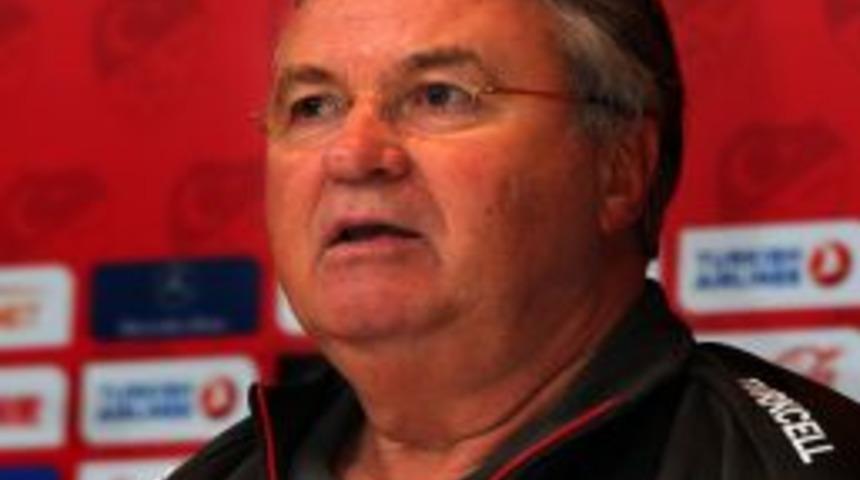 Burak Yılmaz: Hırvatistan ma&ccedil;ının &ouml;nemini &ccedil;ok iyi biliyoruz