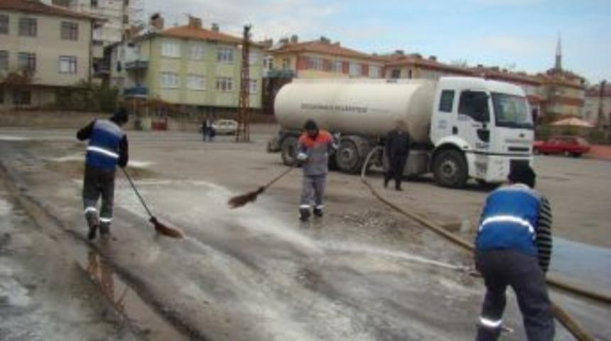 Kurban kesim yerleri dezenfekte edildi