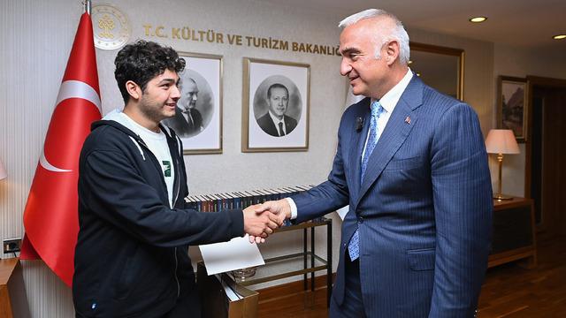 Taşımalı eğitimden Hacettepe tıbba uzanan başarı