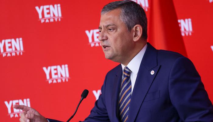 &Ouml;zg&uuml;r &Ouml;zel "3 bin 333" daire parası" diyerek o ismi işaret etti