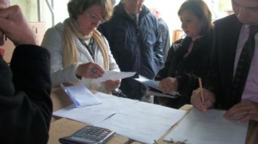 Bafra'da &ccedil;ilek yetiştiriciliğini geliştirmek i&ccedil;in fide dağıtıldı