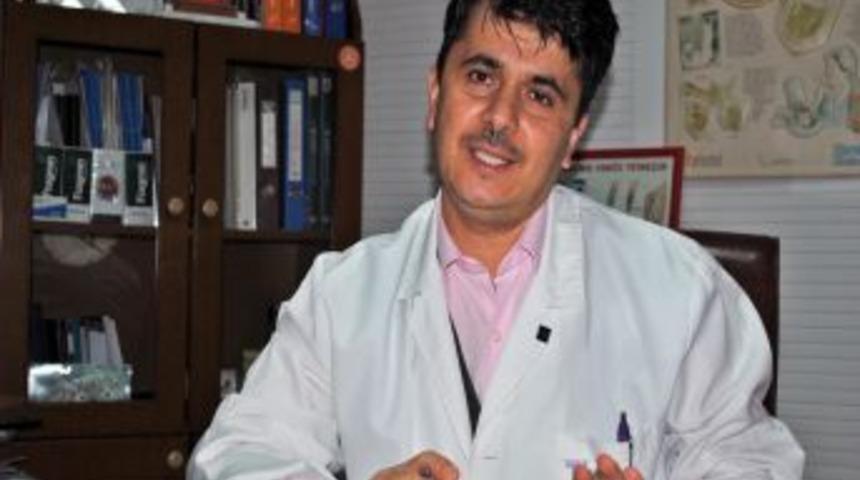 Basur hastalığı, uzun s&uuml;re ayakta kalan cerrahlarda daha fazla g&ouml;r&uuml;l&uuml;yor