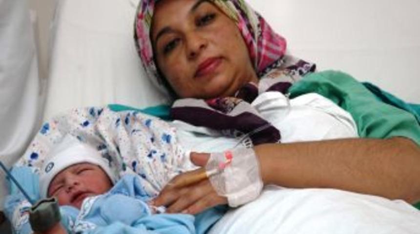 Yarensu, 11.11.2011 tarihinde, saat 11.11&rsquo;de d&uuml;nyaya geldi