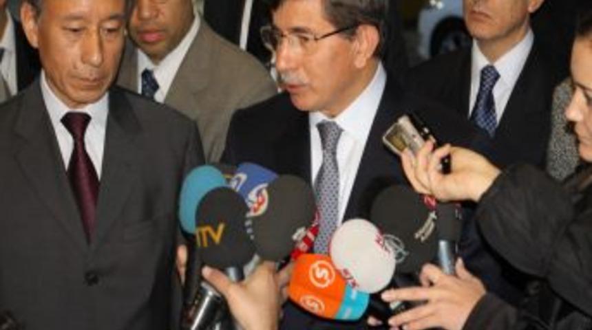 Davutoğlu: Miyazaki&rsquo;nin ailesini kendi vatandaşımız gibi g&ouml;receğiz