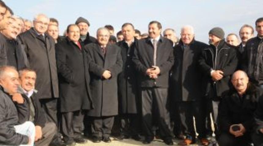 Uslu: Olayın kamuoyuna yansıtılış bi&ccedil;imi olayın ger&ccedil;ek y&uuml;z&uuml;n&uuml; yansıtmıyor