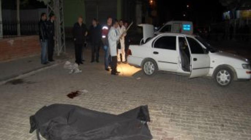 Alacak verecek kavgası kanlı bitti: 3 &ouml;l&uuml;