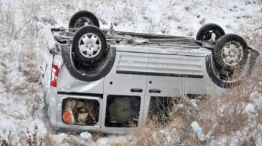 Deprem b&ouml;lgesine g&ouml;nderilen yardımlara kar engeli