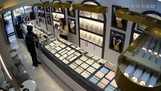 Oyuncak tabancayla kuyumcu soygunu: Senaryo tutmayınca eli boş kaldı