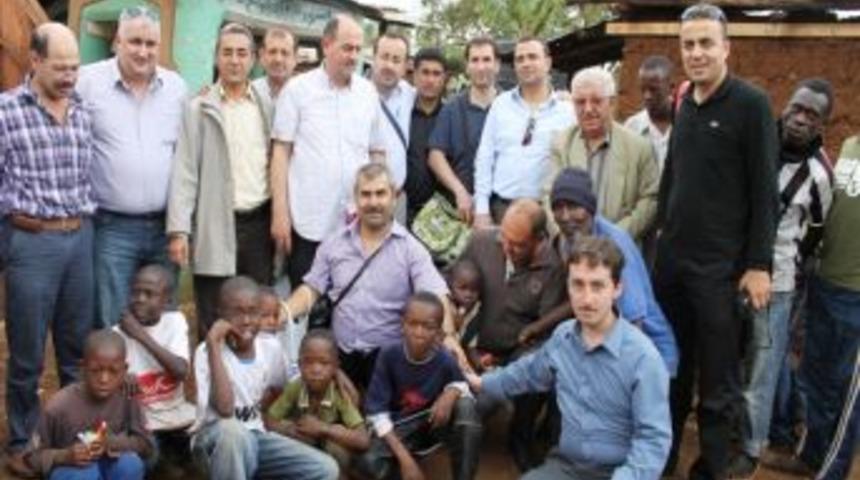 Aksaraylı iş adamları, Somali ve Kenya'a kurban eti dağıttı