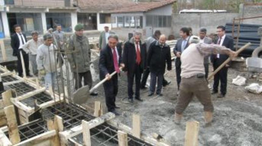 K&ouml;srelik Belediyesi hizmet binasının temelini attı