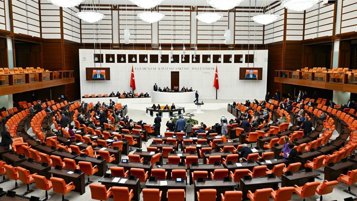 AK Parti fon tasfiyesine ilişkin kanun teklifini TBMM ye sunacak 1