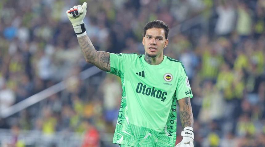 Kadık&ouml;y'de Ederson &ccedil;ılgınlığı! İzdiham tavan yaptı