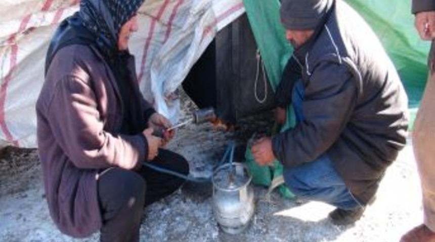 Kamyon depolarını &ouml;nce battaniyeyle, sonra t&uuml;ple ısıttılar