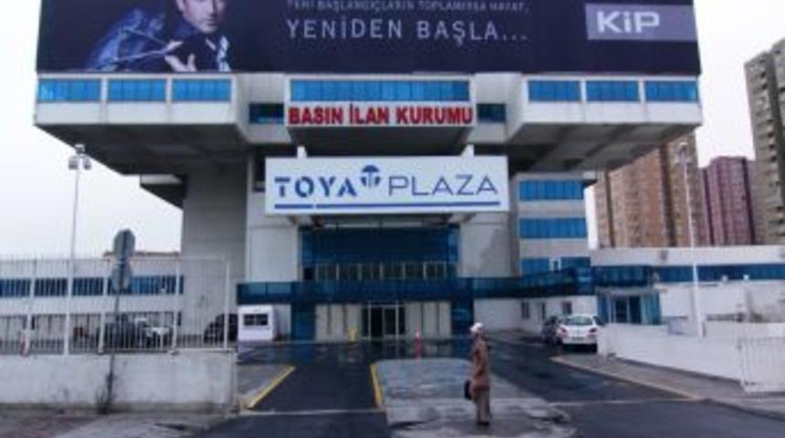 Ulusoy ve Atalay&rsquo;ın i&ccedil;inde bulunduğu asans&ouml;r 3. kattan zemine &ccedil;akıldı