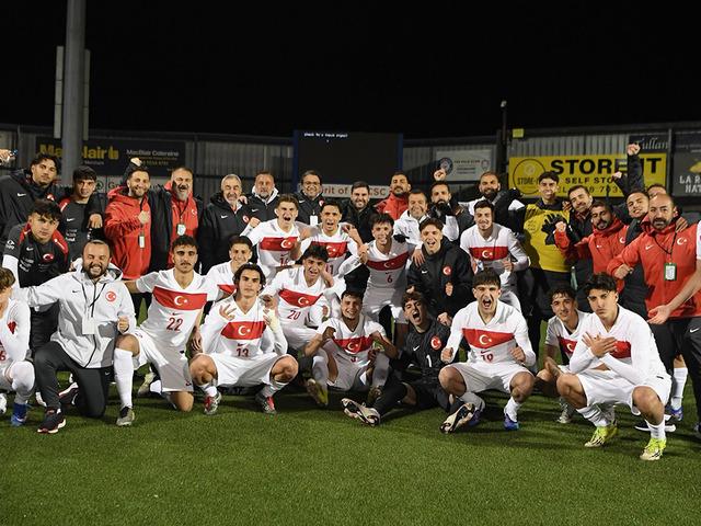 Beşiktaş, Galatasaray ve Trabzonspor 17 yaşındaki gen&ccedil; yıldızın peşinde