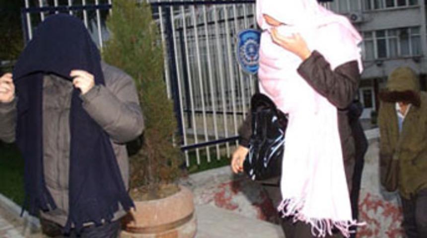 Dernek adı altında kumarhane: 57 g&ouml;zaltı