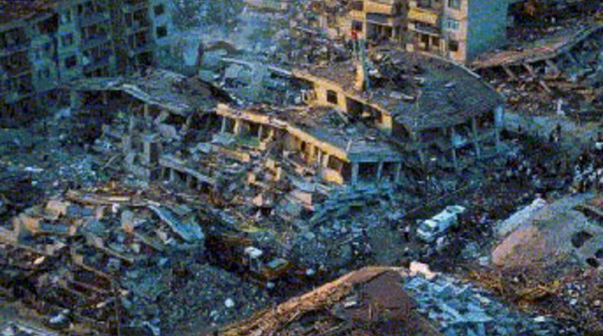 Enkaz altındakileri biz öldürdük!