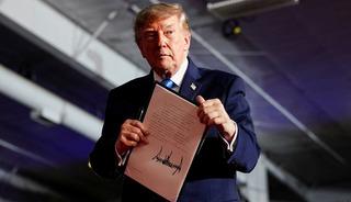 Trump, Savunma &Uuml;retim Yasası'nı devreye aldı