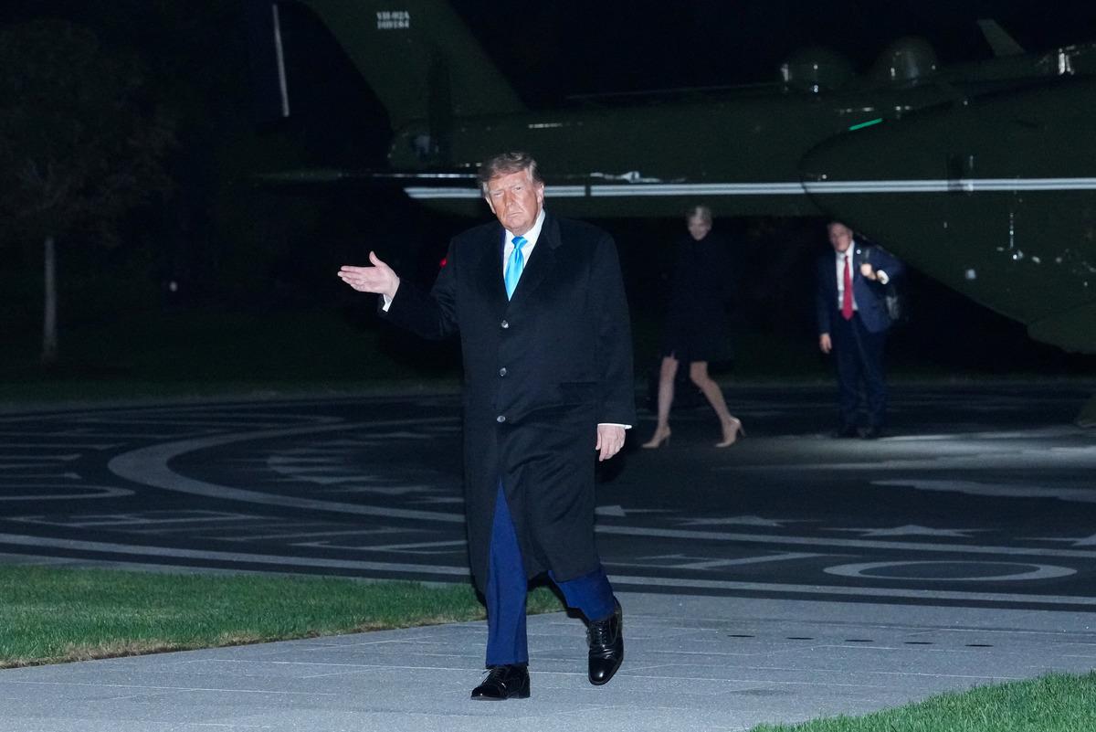 Trump ın "Bırakın Los Angeles ı ve San Diego yu yok etsinler" s&ouml;zleri ABD yi karıştırdı! Beyaz Saray a&ccedil;ıklama yaptı 1