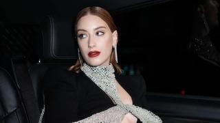 Hazal Kaya’nın acı günü! 12 yıllık dostuna veda etti