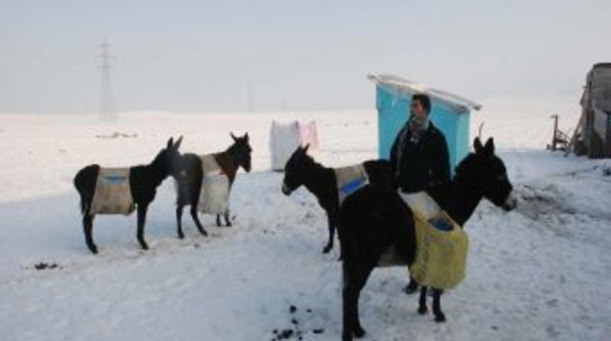 Muş&rsquo;ta şebeke suları dondu