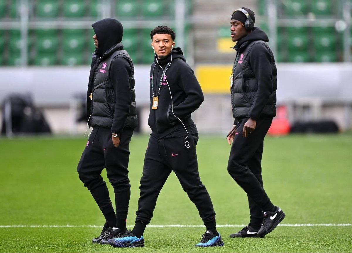 Jadon Sancho ya Premier Lig m&uuml;jdesi: Kariyerindeki belirsizlik sona mı eriyor? 2