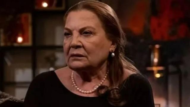 Aliye Uzunatağan'dan  yıllar sonra 'aşk' itirafı!