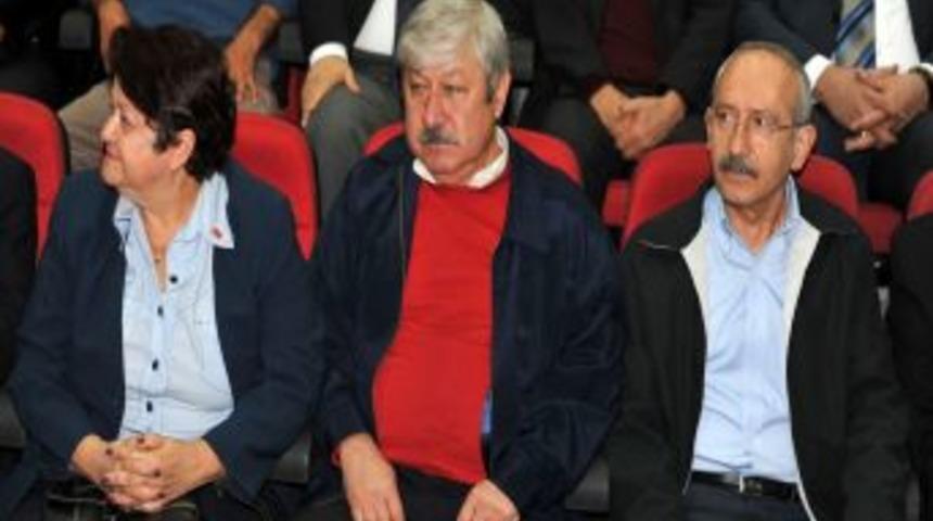 Kılı&ccedil;daroğlu: Başbakan, bedelli askerliği referanduma g&ouml;t&uuml;rs&uuml;n