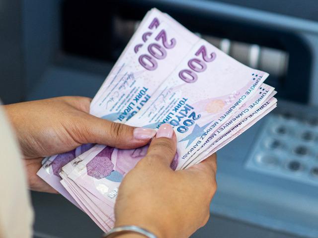 Kara para d&uuml;zenlemesi Resmi Gazete'de: Nakit, d&ouml;viz ve kuyum işlemlerinde sınır değişti