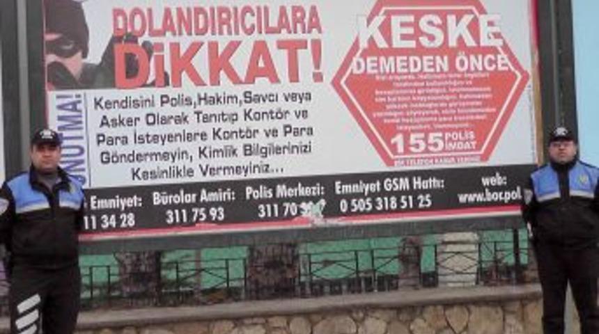 Polisten 'Dolandırıcılara dikkat' broş&uuml;r&uuml;