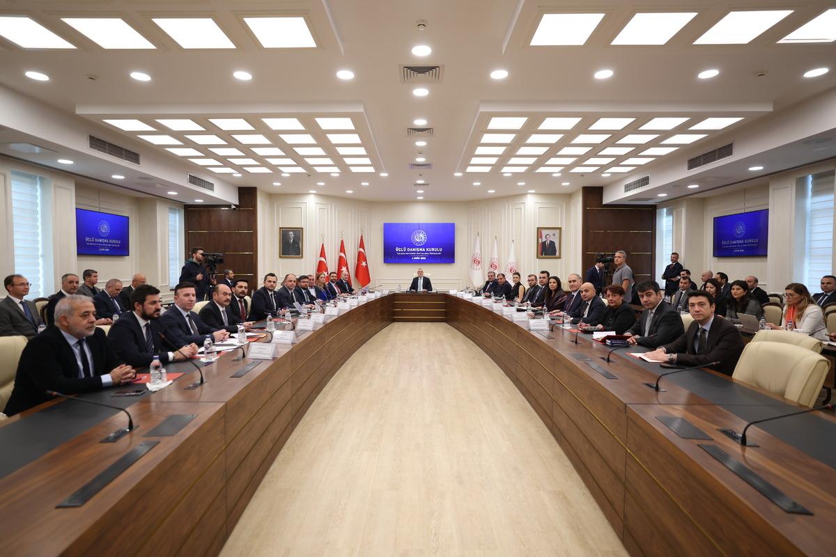 Yeni çalışma modelleri geliyor: Tek tek inceleniyor! Kurallar değişiyor 3