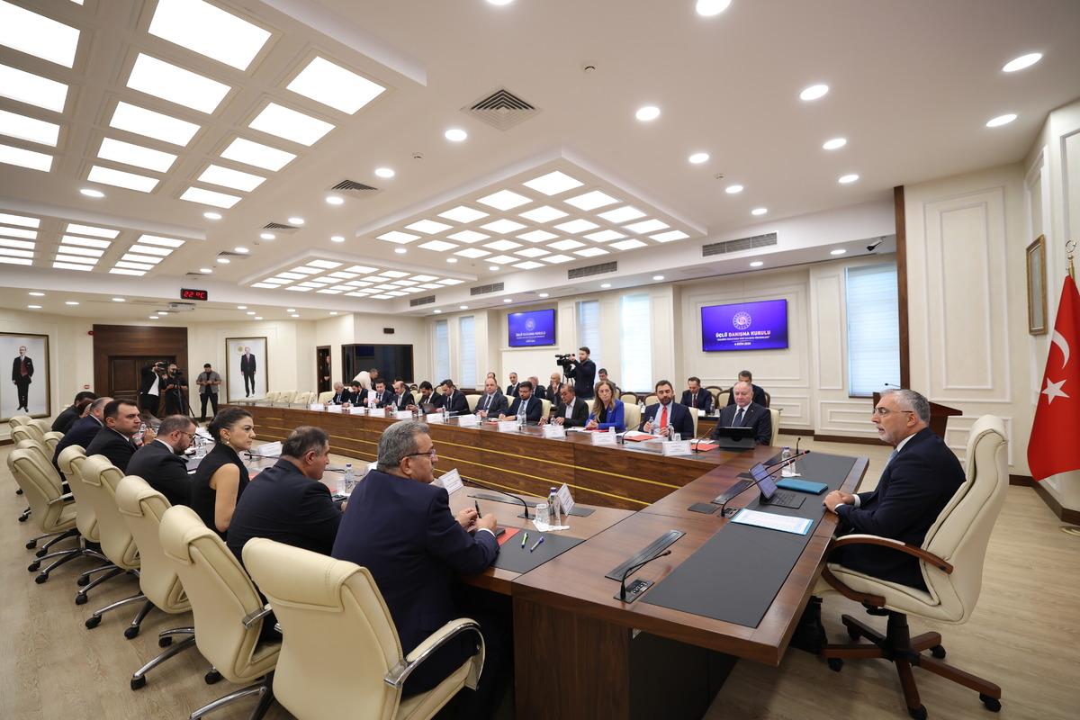 Yeni çalışma modelleri geliyor: Tek tek inceleniyor! Kurallar değişiyor 4