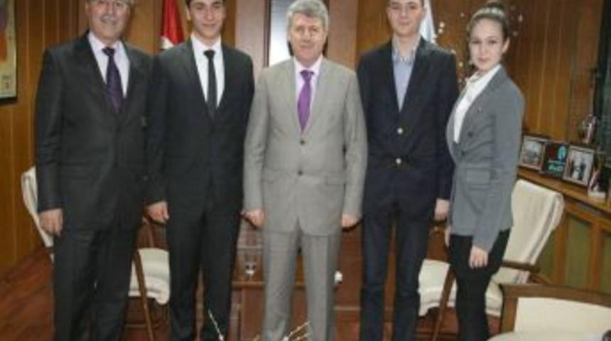 İl &Ouml;ğrenci Meclisi Başkanı'ndan G&uuml;lsar&rsquo;a ziyaret