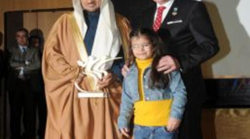 Yaşama Sevinci &Ouml;d&uuml;lleri sahiplerini buldu