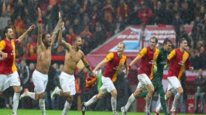 Galatasaray'a 3 puanı yeni yabancıları getirdi