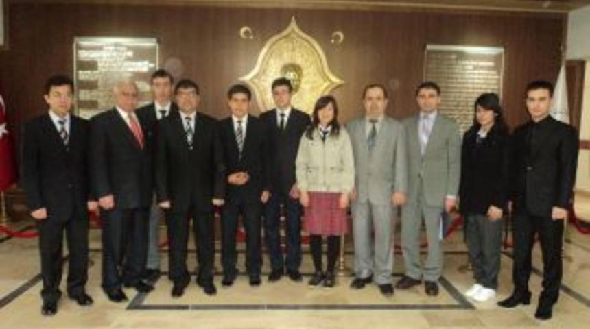 "AB birliği projeleri kapsamında Karaman'dan 757 kişi yurt dışına gitti"