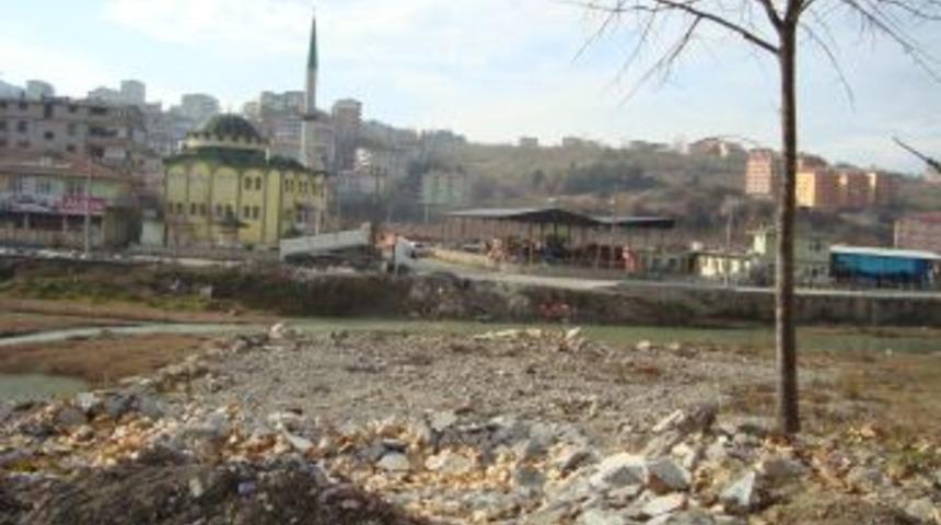 Fatih K&ouml;pr&uuml;s&uuml;'ne &ouml;denek &ccedil;ıktı