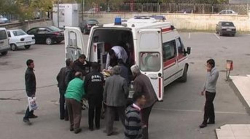 Mayına basan garson yaralandı