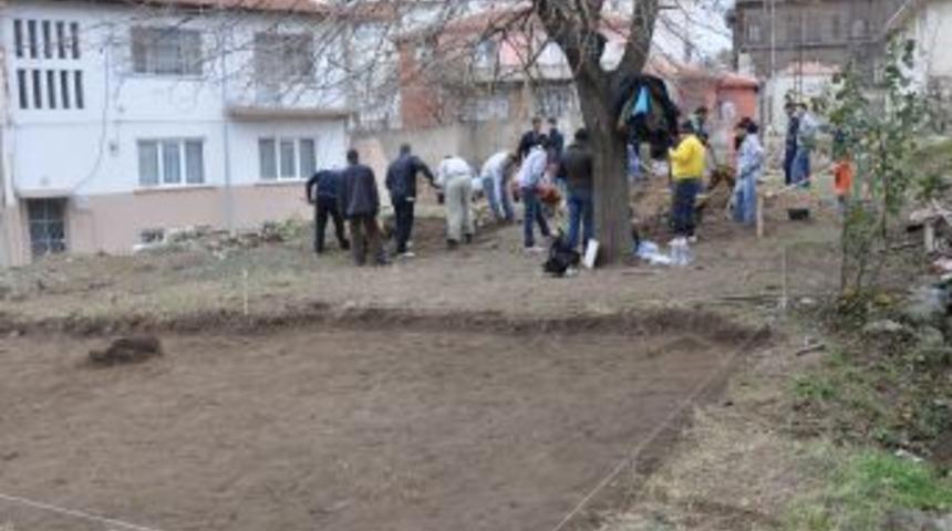 Hacı Hasan Ağa Camii alanında araştırma kazısı başlatıldı