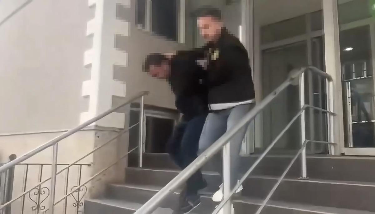 Bu da oldu! Şehit annesini terör örgütü bilgilerini aldı yalanıyla 435 bin lira dolandırdılar... 8